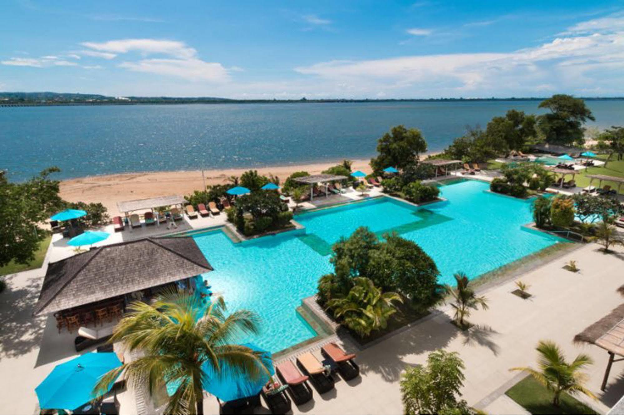 Peninsula Bay Resort Нуса-Дуа Экстерьер фото